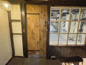 Landing into bedroom 1- click for photo gallery